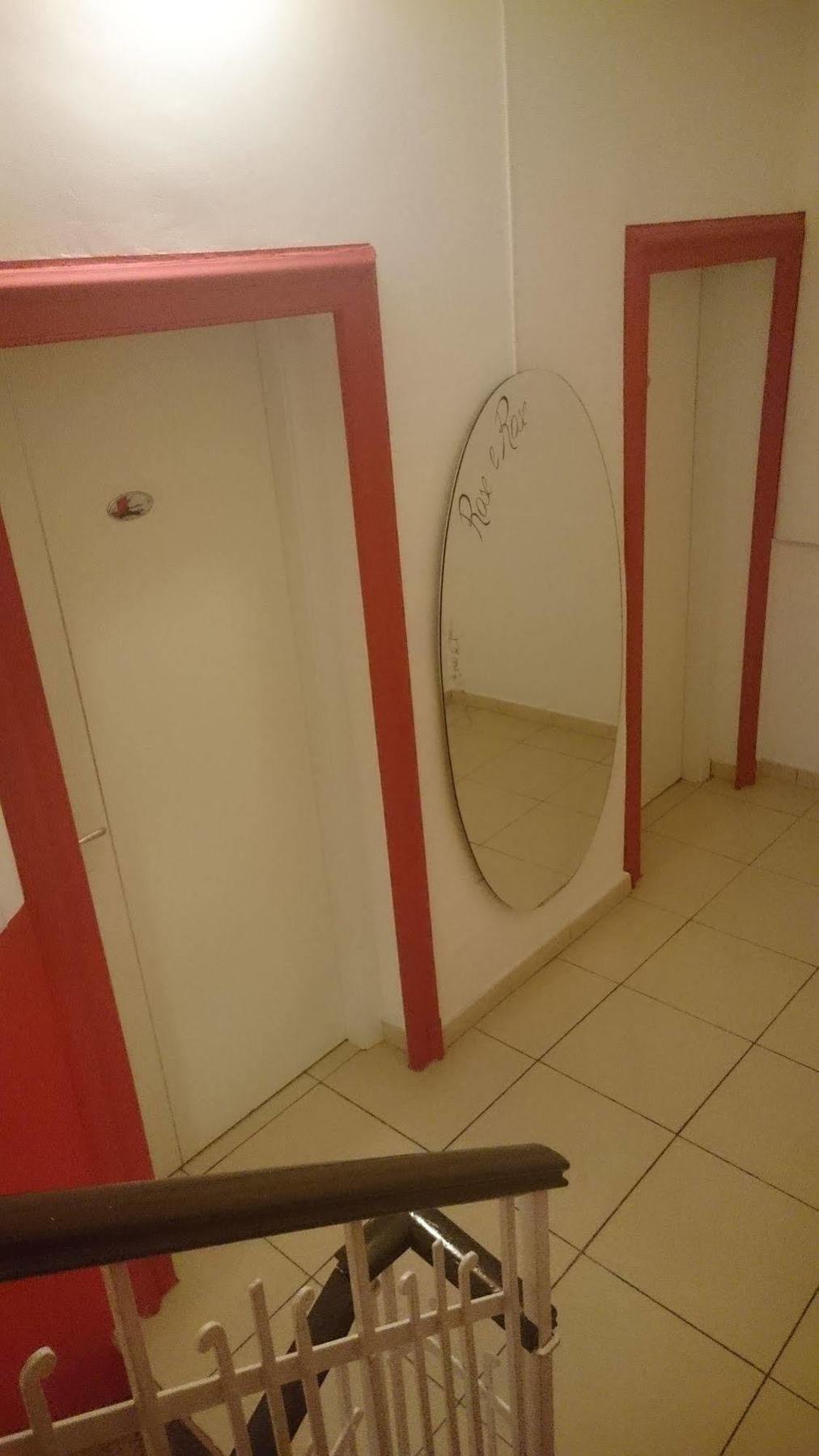 米兰罗索维诺酒店 外观 照片